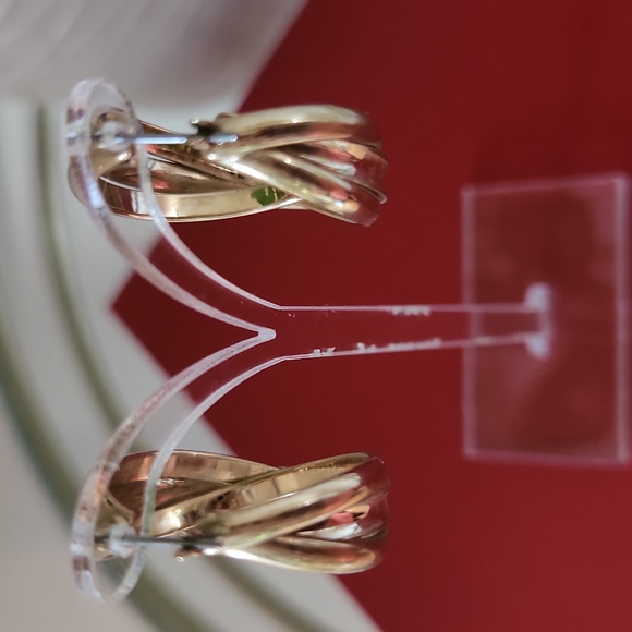 Vintage Goldtone Twisted Hoop Earrings EUC - Picture 5 of 8